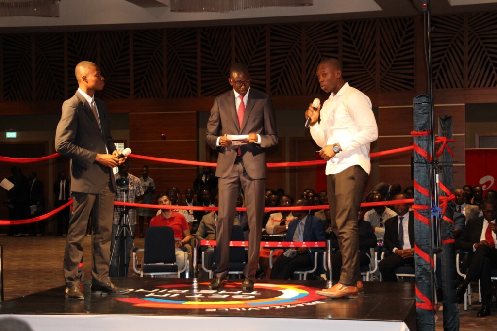 Présentation de Niochi à Get In The Ring