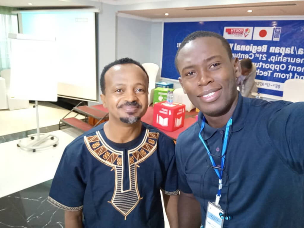 Photo avec Tewodros Tadesse CEO de Center for African Leadership Studies